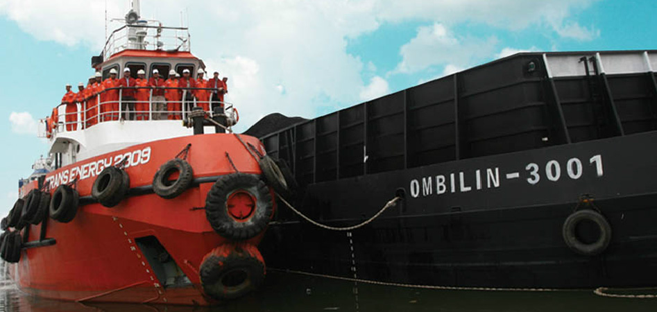 TEI tugboat Trans Energy 2309 alongside the Ombilin 3001 barge